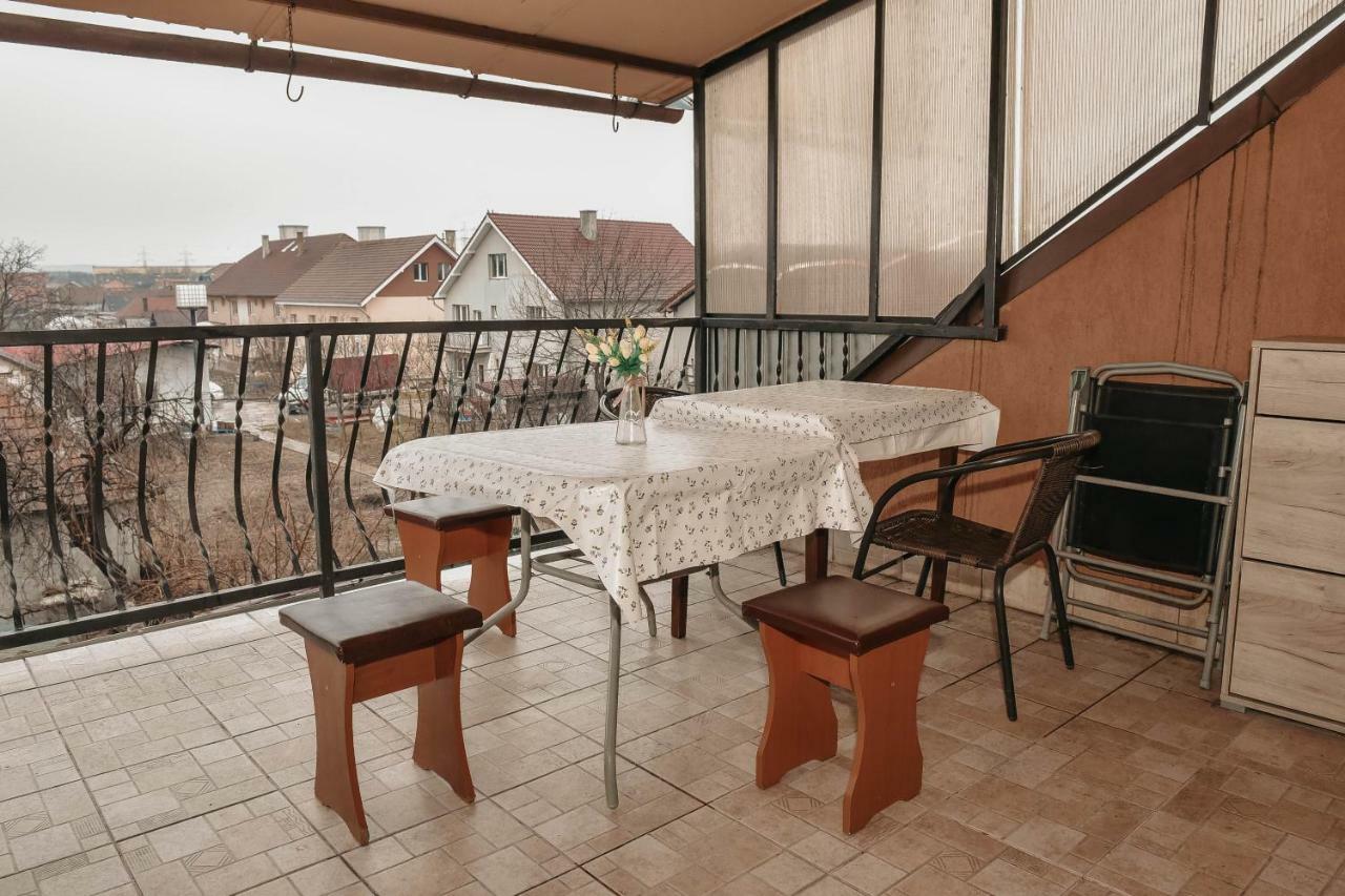 Vila Delia Hotel Oradea Exterior photo